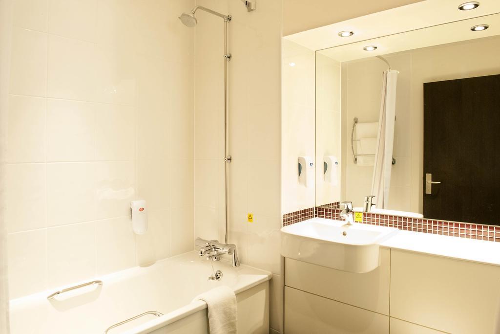 Premier Inn Bodmin Pokoj fotografie